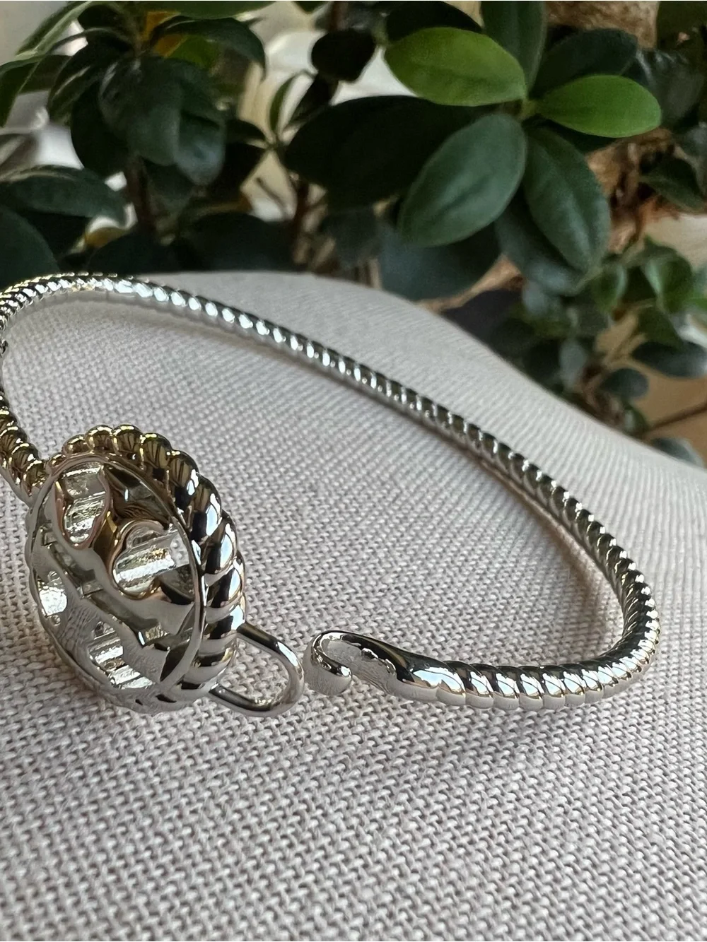Tory Burch Silver-Tone Rope Cable Logo Medallion Bracelet